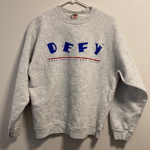 Y2K Vintage sweatshirt - Picture 1 of 5